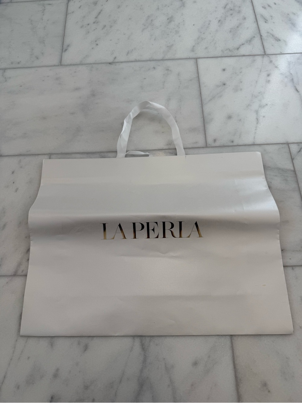 La Perla White Paper Shopping Bag Tote with Gold Logo